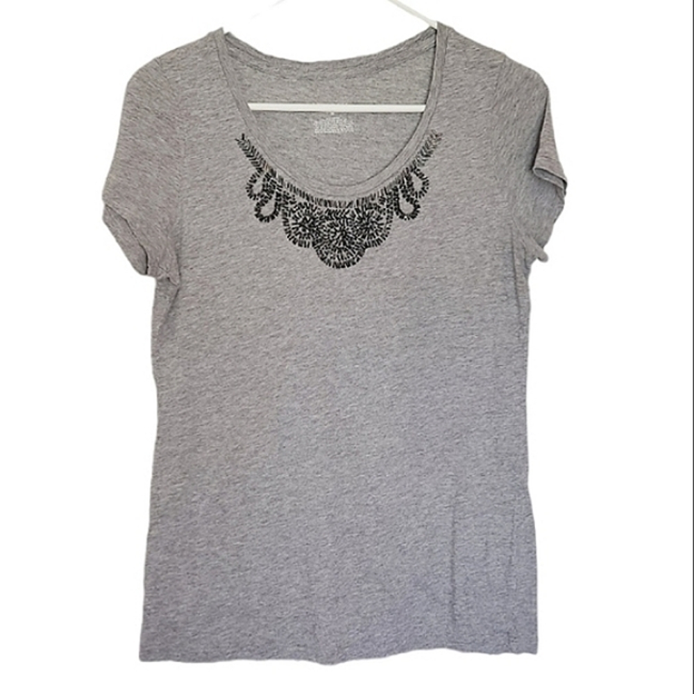 1172 * Merona Beaded Scoop Neckline Tee Gray Size M